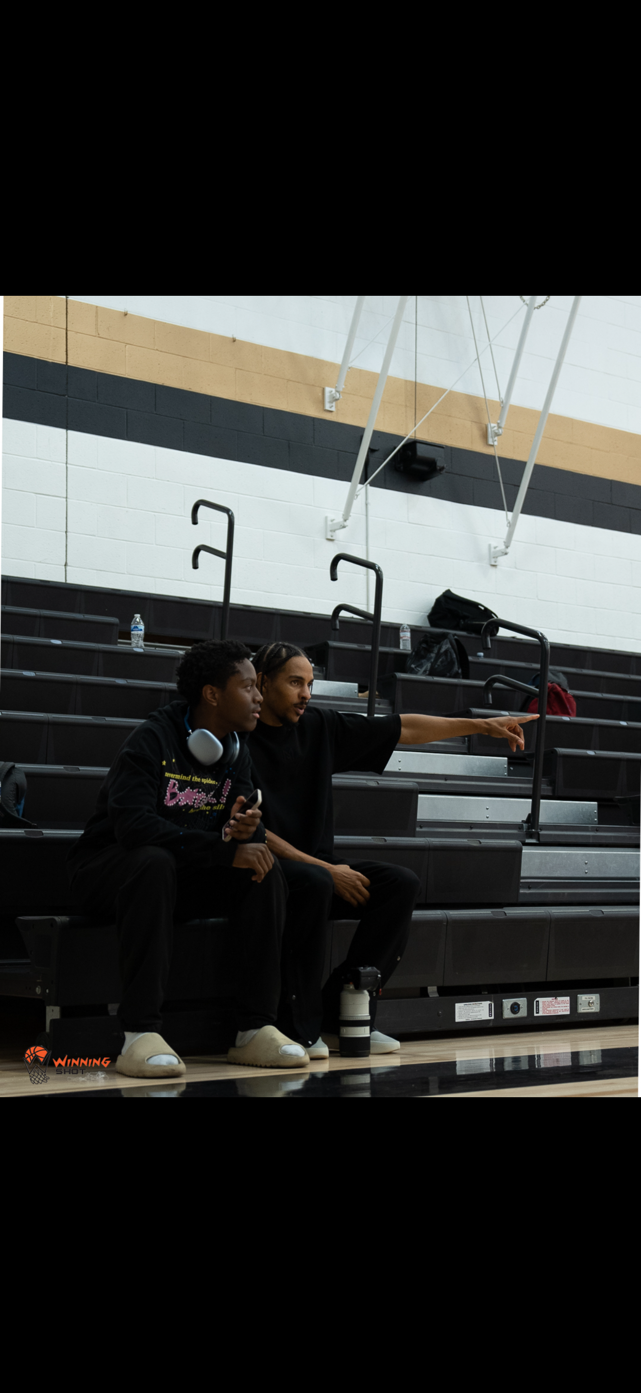 WE TRAIN TO WINN athlete development session in progress.